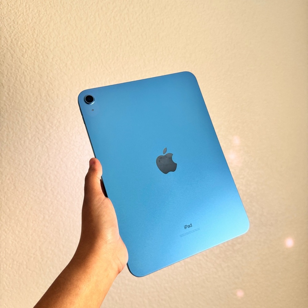 Apple iPad 10th Generation Wifi 64 GB Blue